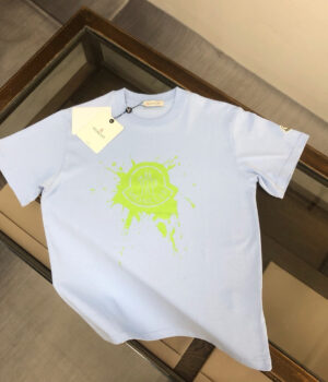 Moncler T-shirt