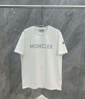 Moncler T-shirt