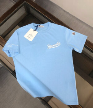 Moncler T-shirt