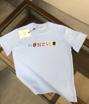 Moncler T-shirt