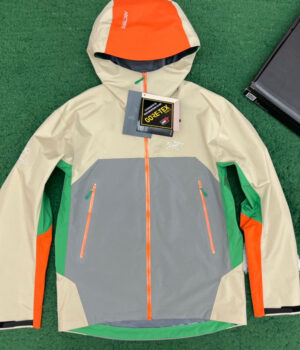 Arctery Jacket