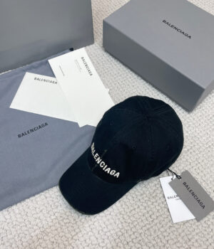 Balenciaga Cap