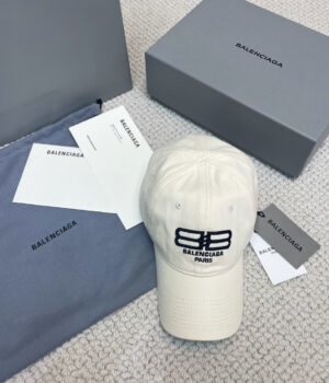 Balenciaga Cap
