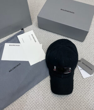 Balenciaga Cap