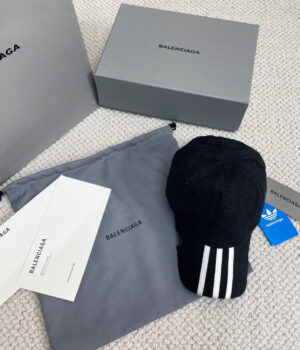 Balenciaga Cap