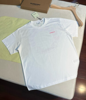 Burberry T-shirt
