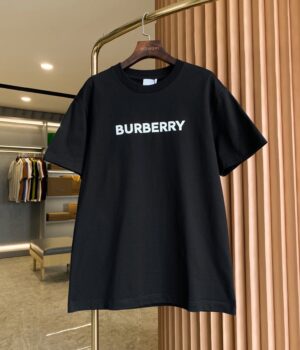 Burberry T-shirt