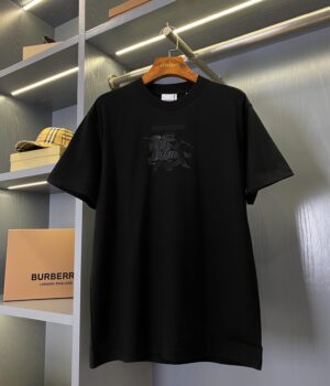 Burberry T-shirt