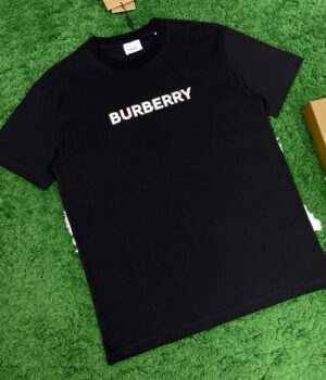 Burberry T-shirt