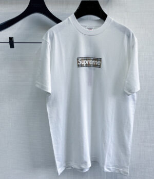 Burberry T-shirt