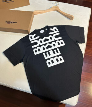 Burberry T-shirt