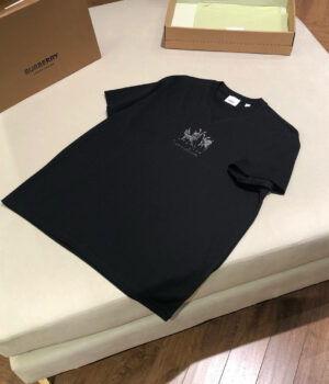 Burberry T-shirt