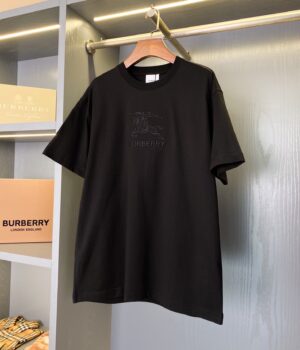 Burberry T-shirt