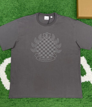 Burberry T-shirt