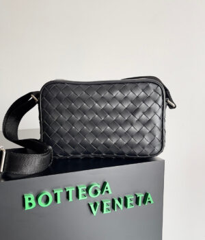 BV Messenger Bag