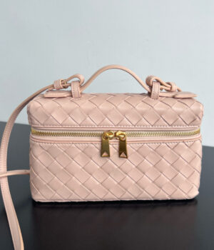 BV VANITY CASE 22*12.5*5
