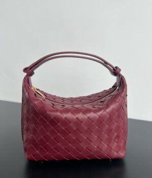 BV WALLACE BAG 22*13*9.5