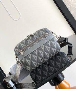 CD Diamond Messager Bag