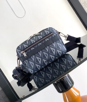 CD Diamond Messager Bag