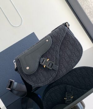 CD Saddle Bag