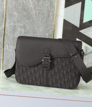 CD Saddle Messenger Bag