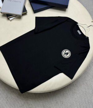 CD T-shirt