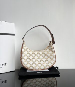 Celine Triomphe Hobo