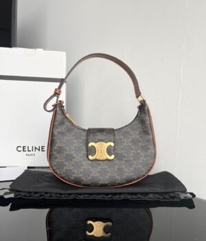 Celine Triomphe Hobo