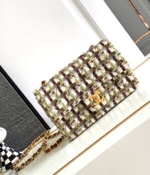 Chanel 24S CF (20cm)