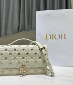 Dior Miss Dior (24cm)