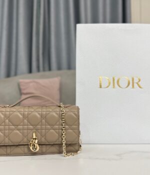 Dior Miss Dior Handbag (21cm)