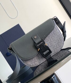 Dior Oblique Messenger Bag