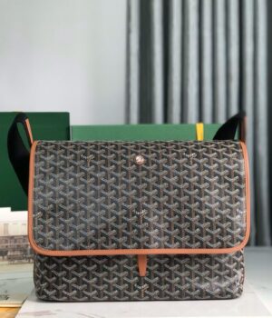 Goyard Messenger Bag 35x26x7.5cm