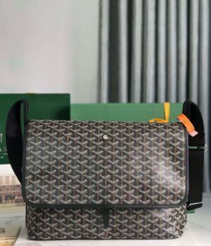 Goyard Messenger Bag 35x26x7.5cm