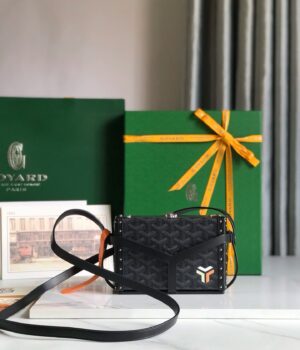 Goyard Minaudière 17x11.5x5.5cm