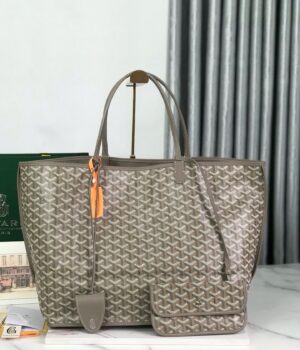 GOYARD REVERSIBLE ANJOU 39*32*19