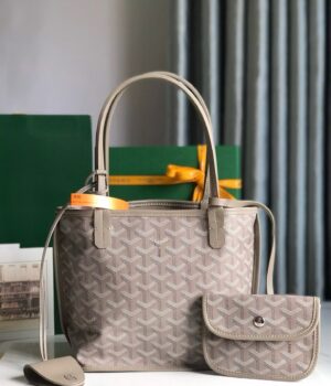 GOYARD REVERSIBLE ANJOU MINI 20*20*10