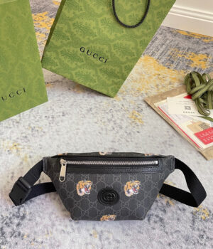 Gucci Cross Body Bag