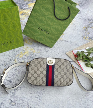Gucci Messenger Bag