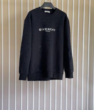 Gvc Sweater