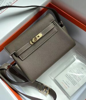 Hermes Clutch