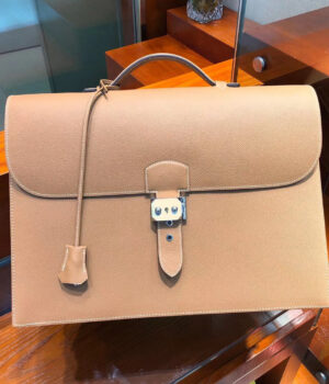 HERMES MESSENGER
