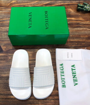 BV Sandals