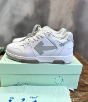 Off-White Sneakers