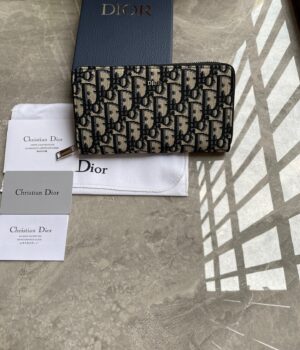 Dior Wallet