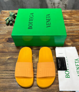 BV Sandals