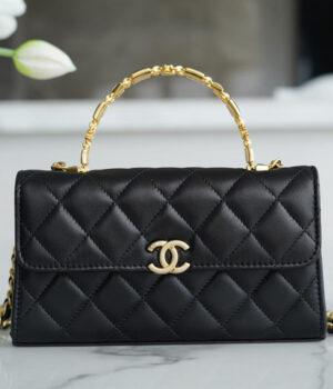 Chanel 22B Handle