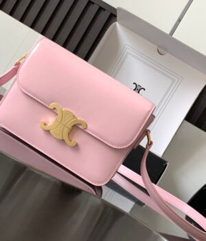 Celine Triomphe