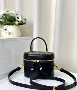Dior Classic Vanity