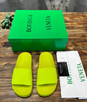 BV Sandals